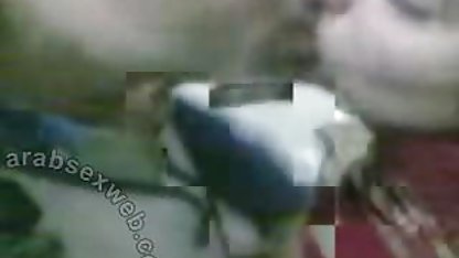 پستون سوپر سکس مادر نشان می دهد